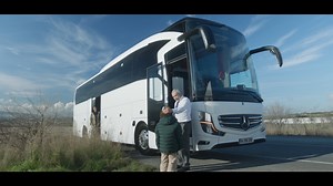 228K views · 1.6K reactions | Yolda kaldıysak böyle bir nedeni olabilir. Mercedes-Benz Türk Yetkili Servisleri, otobüslerin performansında çok etkili. #EtkiliServis #TekNiyetMemnuniyet | Mercedes-Benz Otobüs | Facebook