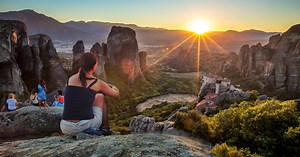 METEORA.com - Majestic Sunset on Meteora Rocks Tour - 25€