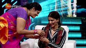 மனம் திறந்த சமந்தா! Simply சமந்தா U Turn ஸ்பெஷல்! இன்று மாலை 4.30 மணிக்கு #ZeeTamil #SimplySamantha #UTurnSpecial Samantha Akkineni | Zee Tamil