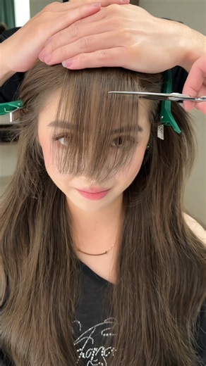 Bangs Makeover & Fall-Winter Hair Color Ideas | Trendy Hairstyle Transformation #shorts #hairstyle