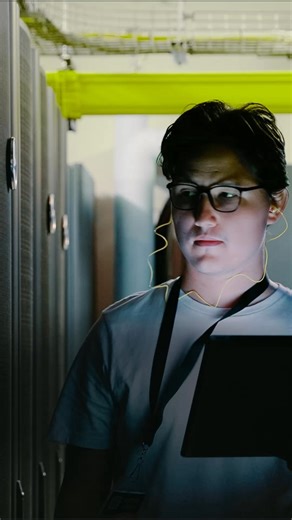 Servercore запускает грантовую программу для компаний из Казахстана: при переезде в облачную платформу Servercore вы получаете 1 млн тенге на любые сервисы. Мы предлагаем несколько вариантов переезда — от полного сопровождения «под ключ» до консультационной поддержки вашей команды. Можете выбрать подходящий формат: наша команда возьмет на себя все технические аспекты, будет консультировать ваших специалистов, или вы организуете миграцию самостоятельно. | Servercore CA