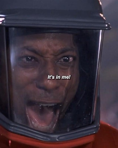 When an Alien Mosquito Gets Too Personal | Evolution (2001) 😂