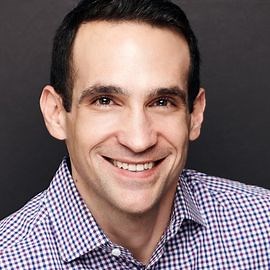 Nir Eyal | Keynote Speaker | AAE Speakers Bureau