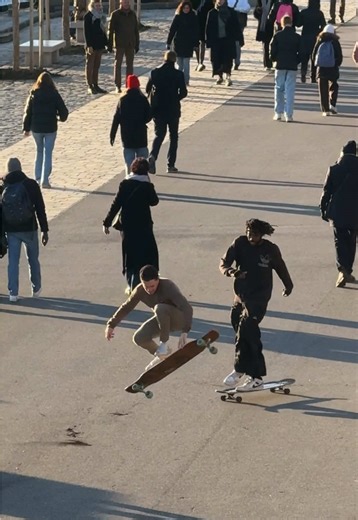 Dancing Longboarding at Paris Sunset with Friends