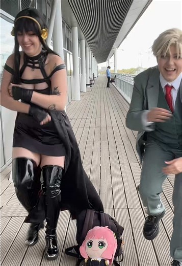 Near Death Experience: Cosplay Adventures Revealed