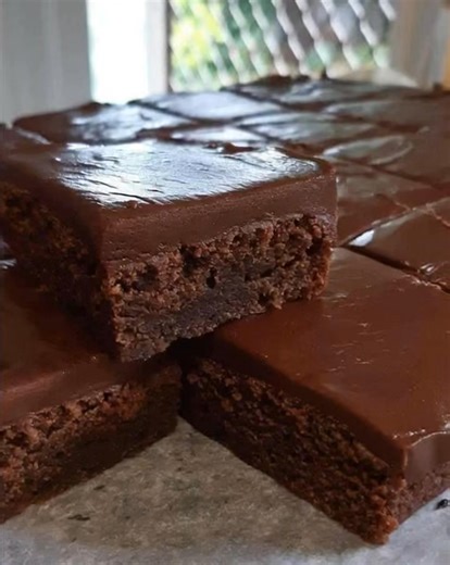 3.3K views · 21 reactions | Easy Texas Turtle Sheet Cake  Ingredients: 1 box chocolate cake mix 1 cup chopped pecans 1 cup caramel sauce 1 cup chocolate chips 1/2 cup evaporated milk 1/2 cup butter 1 cup granulated sugar Must express something to keep getting my recipes.... Thank you. Recipe in first c.o.m.m.e.n.t.  | Sweet Recipes | Facebook