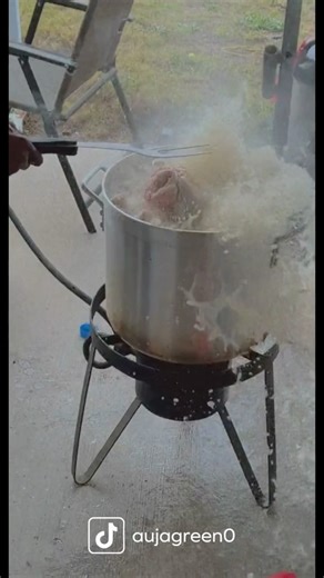 Frying turkey is so dangerous, the National Fire Protection Association doesn't advise it. Instead, it recommends getting one from a restaurant, grocery store, or using an oil-less fryer. | SERVPRO