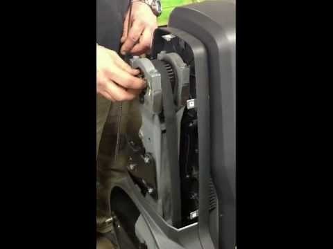 Life Fitness 95X Elliptical.MOV