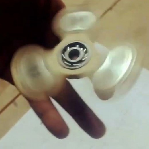 DIY Fidget Spinner - Built using just Plywood and Bearings
