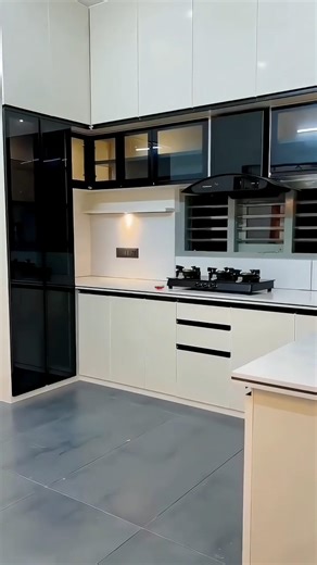 This Kitchen Has a Rich Luxury Feel 😍🔥