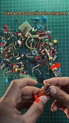 Charging & Discharging of Capacitor ⚡ | Practical Demo