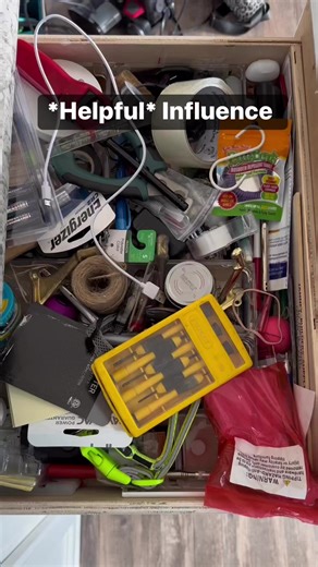 Helpful influence vs. harmful influence #clean #cleaning #organization #momlife #kids #home #clutter | Organized Chaos