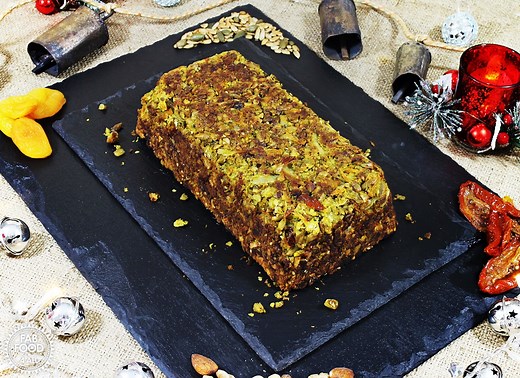 Nut Roast (vegan & gluten-free)