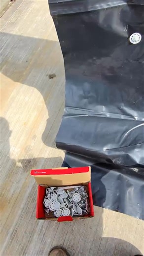 Fasten wood to concrete at speed with the DX 6 nail gun, keeping formwork moving. | Hilti