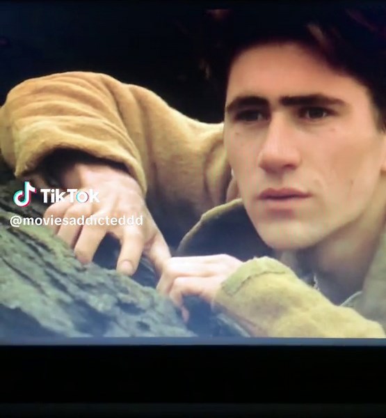 The secret of roan insish 1994 | Such a sweett movie but kinda boring #thesecretofroaninish #movieworldmaniac #movieclips