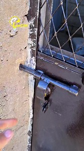 1.3M views · 9.8K reactions | #ironman #welding #lahcen_bouali #welder #bending #steel #homemade #art #iron #metal #steel #steelers #fence #patio #security #metal #laugh #tools #makeup #makemefamous #craft #metal #WeldingLife | Lahcen BouaLi | Facebook