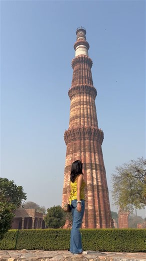 Love, framed in delhi light! #ytshorts #youtubeshorts #shorts #qutubminar #delhi