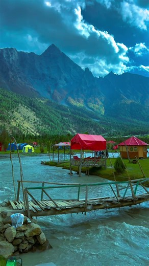 اس عید گھر بیٹھنا ہے یا پہاڑوں کی سیر؟ 🏞️✨ فیصلہ آپ کا… پلان ہمارا! بہترین فیملی ٹور پیکجز دستیاب ہیں۔ ابھی رابطہ کریں اور اپنی سیٹ کنفرم کروائیں۔ 📲 واٹس ایپ: Eid Special TRIPS ARE AVAILABLE : Eid_ DATES :2nd & 3rd Day :3 days swat kalam :3 days Kashmir arangkail :5 days hunza Nalter valley :6 days skardu & bashu valley :7 days skardu deosai :8 days hunza skardu Limited time offers available now book your tour with us #m#mountainpeaktourst#travelwithsaad#swat#swatvalleyk#kalam