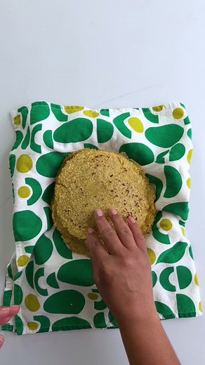 Plantain Wraps are a must try! They are gluten free, paleo, AIP and Whole30 🥰⁣ ⁣ 4 Green Plantains, peeled and cut into 2 inch pieces⁣ 6 cups water⁣ 1 tsp salt⁣ ⁣ ADD the plantain and water to a saucepan on medium heat. Cover and bring to a boil. Continue to cook until the plantains are fork tender (about 10 mins) ⁣ DRAIN, reserving ¼ cup of the liquid, then allow the plantains to cool completely before adding to a food processor⁣ PROCESS on high until the plantains are smooth (about 1 minutes)