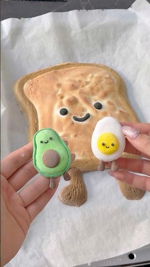 Would you eat this giant Jellycat toast marshmallow? 🍞 #jellycat #marshmallow #toast