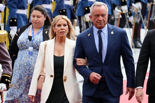 Cheryl Hines fears for her husband Robert F. Kennedy’s life