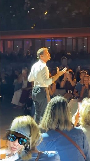 STEFANO DI MARTINO MEETS MATILDE BRANDI at her show 😍😍