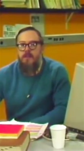 mz on Instagram: "Dennis Ritchie Creator of the C programming language and one of the main developers of the Unix operating system in the 1970s. Unix is a multi-user, multitasking OS with a modular design that became the foundation for many modern systems. macOS and much of iOS are built on top of Unix principles; specifically, macOS is based on BSD Unix, and its kernel architecture follows Unix design concepts. So when you use a Mac, you're essentially interacting with a modern, advanced versio