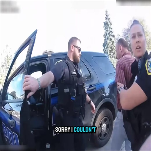 1.1M views · 14K reactions | Routine Traffic Stop Escalates Into Serious Felony! What started as a standard traffic stop quickly spiraled into a felony arrest. Watch the intense body cam footage as officers handle the escalating situation — could you stay calm under pressure? Comment below & share this video! #TrafficStopFail #CaughtOnCamera #PoliceBodyCam #CopWatch | FlashBadge | Facebook