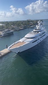 Boardwalk yacht in Fort Lauderdale #fortlauderdale #yacht | Pug.com