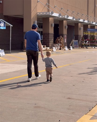 Excited to announce MyLowe’s Rewards Kids Club! 🎉 A new perk of being a MyLowe’s Rewards member where the whole family gets access to FREE: 🥳 Family-friendly events 🎁 Fun giveaways 🔨 Monthly kids’ workshops 🍭 Organic lollipops with every in-store visit Registration required; space limited. Subject to terms & conditions. Details at Lowes.com/KidsClub | Lowe's Home Improvement