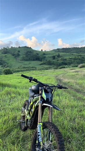 Quiet moments, loud thoughts