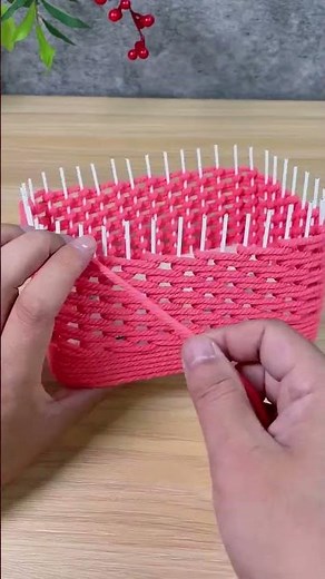 Super simple tutorial​knitting​ storage baskets