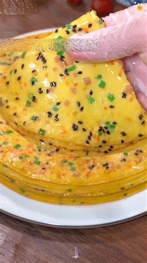 How to make Egg Omelette in an easy way #food ,#viralvideo
