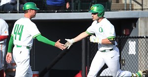 Watch: Mark Wasikowski, Oregon players discuss Ducks' win over USC