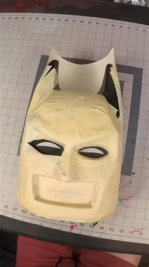 Mengbi Yang on Instagram: "FREE Lego Batman Mask Template — link in bio! #cosplay #cosplaydiy #cosplaybuild #cosplaylife #cosplayprops #cosplaymask #cosplaytutorial #cosplaycommunity #cosplayersofinstagram #cosplaymaker #evafoam #evafoamcosplay #foamcraft #foamarmor #foamcosplay #diycosplay #cosplayprop #batman #legobatman #batmancosplay #batmanmask #batmanprop #batmanbuild #batmanfan #superherocosplay #animecosplay #comicconcosplay #costumeprops #propbuilder #cosplaytemplates"