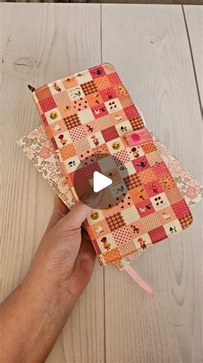 🌺ℝ𝕒𝕔𝕙𝕖𝕝 🌺 | This amazing pattern is by @arabesquescissors and is called the Focus Finder. It's absolutely amazing! On youtube yesterday, i uploaded a... | Instagram