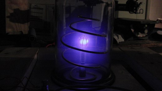 An amateur physicist built a fusion reactor at home. This article may help you build your own