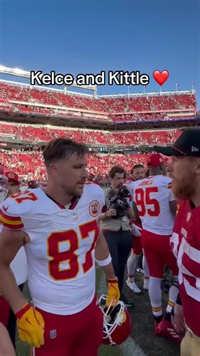 Two of the best TEs to do it! #chiefs #traviskelce #win #handshakes | Handshakes