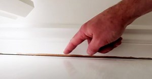 Method On How To Fix Cracks Around Window Sills