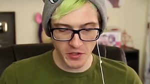 GRANNY BENDY?! | Bendy RIP OFF Games - Bendy And The Scam Machine