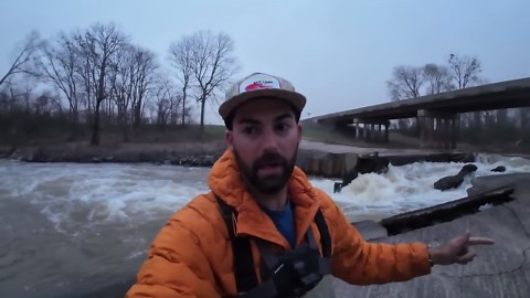 Chasing monster crappie in a dangerous creek run