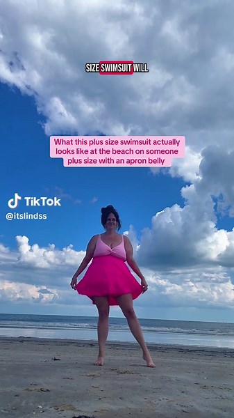 Plus Size Swimsuits: Real Life Looks at the Beach