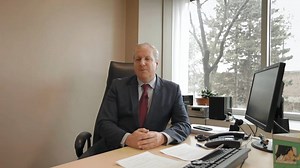 Le Dr Gilles Chamberland explique ce qu'est l'Institut Philippe-Pinel de Montréal et pourquoi y faire un show télé n'est pas chose facile à faire. 📺 PINEL : AU COEUR DE LA MALADIE MENTALE | Ce soir, 22h, à Z | Ztélé - La page officielle