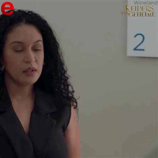 I don't care what anyone says, one day when I'm big I want someone to treat me the way Gersh treats Dawn 🤭😌 #KeldersVanGeheime weeknights at 7PM.