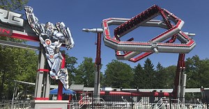Watch test run of dizzying new Cyborg ride at Six Flags Great Adventure