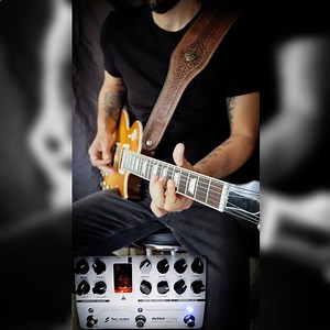 Josko takes ReVolt Guitar for a ride with some gnarly toneage over Highway to Hell 😜 🔽 Follow Josko 🔽 IG - j.r_guitar 👉 Discover ReVolt Guitar - https://loom.ly/qo34OBo #twonotes #IR #DynIR #ImpulseResponse #music #revolt #revoltguitar #guitar | Two notes Audio Engineering