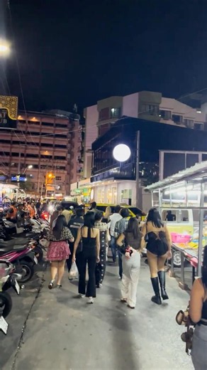 Pattaya at 4 AM: The City That Never Sleeps! 🌙🇹🇭