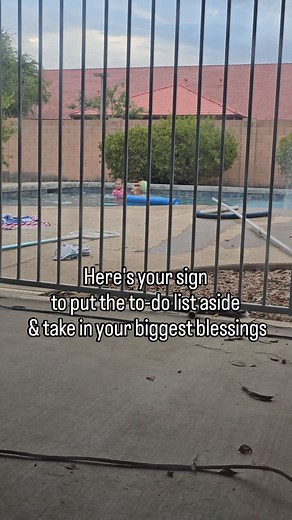 When I'm nursing the baby, I often multitask work, reading, phone calls... lately, I've been trying to be more present. In my efforts of doing that, I am watching the family play outside while I'm taking care of the baby and my heart grew by 10! I love that I was able to take in this moment and capture it forever. I love how much they all love to play together. I feel so blessed. #daddydaughter #fatherson #dad #parenthood #capturethemoment #bepresent #playtogether #swim #summertime #poolday #4th
