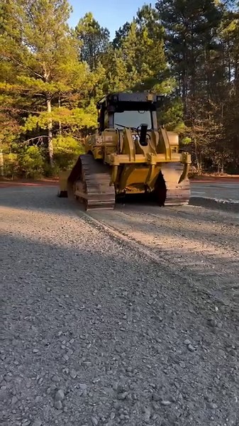 Trimble Earthworks 2D helps you grade it right the first time! Lake Hartwell Land Management — WORK THE DIRT — #WorkTheDirt #DigItDigitalGPS #earthmover #earthwork #dirt #dirtwork #heavyequipment #construction #machines #dozer #catconstruction #trimble #sitech #gradecontrol #laser #finalgrade #excavation #diesel #dirtlife #dirtworld | Dig-It Digital GPS