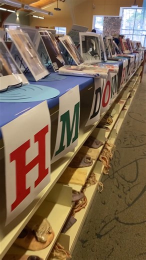 The Bonisteel Library teamed up with staff and students to create an awesome book display. Swing by and check out some incredible literary and visual art by BIPOC Artists and Writers if you're on campus this February! Music: bensound.com License code: G8HAU7F7ZSYKH9JD | Interlochen Center for the Arts | Facebook